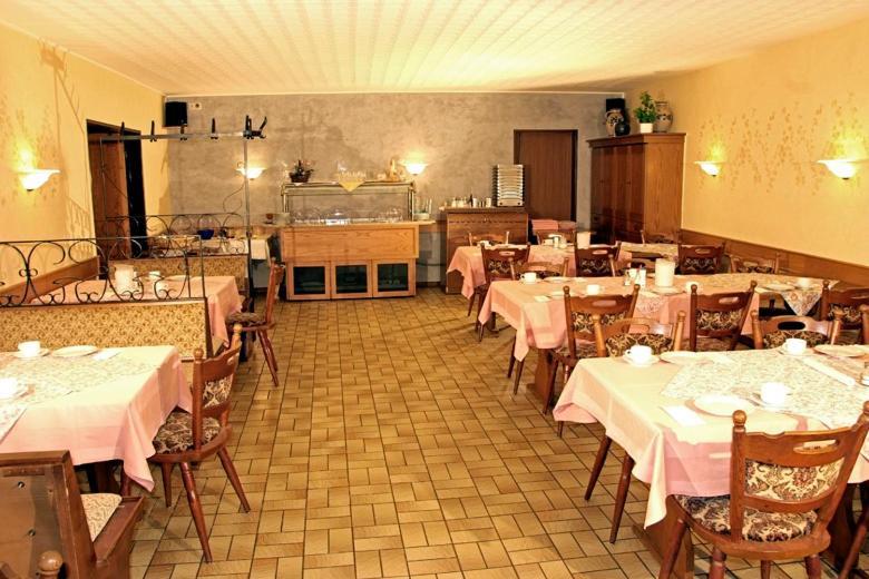 Zewener Hof - Garni Hotel เทรียร์ ภายนอก รูปภาพ